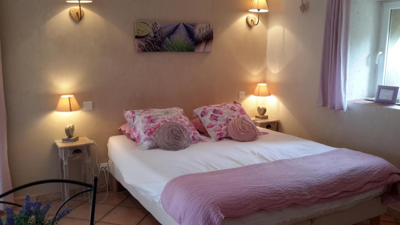Chambres D'Hotes Le Vignoble Cucuron Bagian luar foto