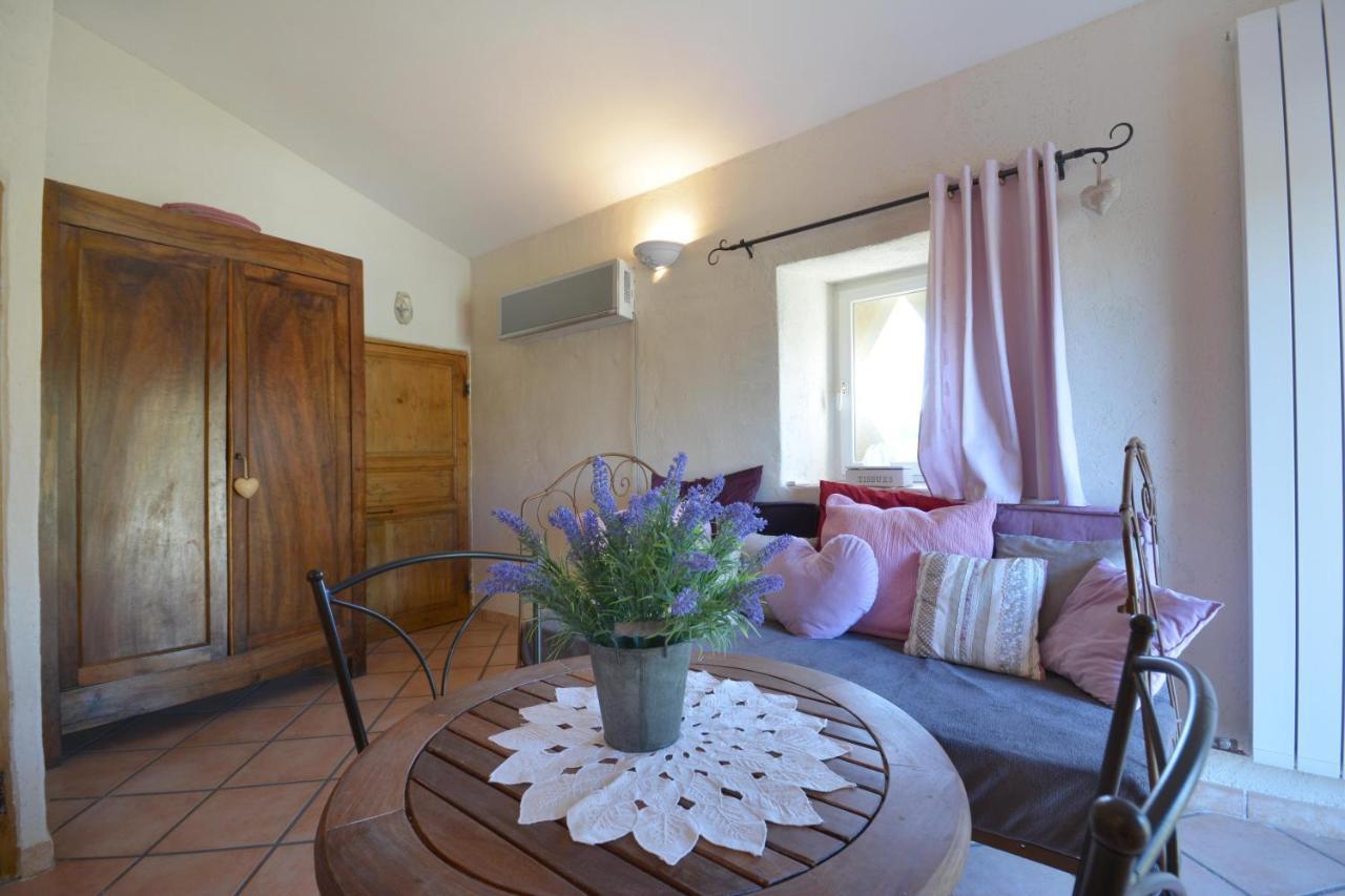 Chambres D'Hotes Le Vignoble Cucuron Bagian luar foto