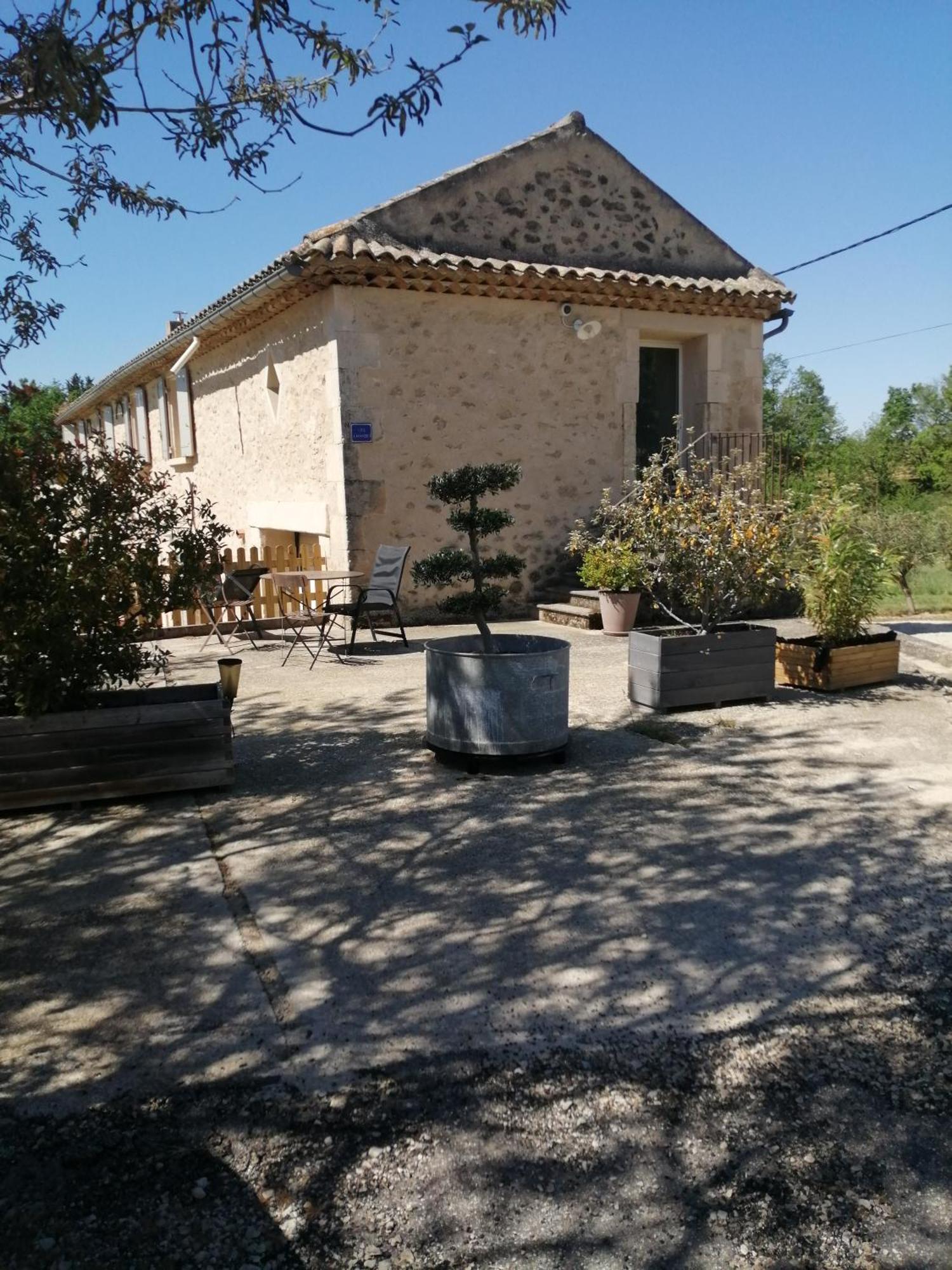 Chambres D'Hotes Le Vignoble Cucuron Bagian luar foto